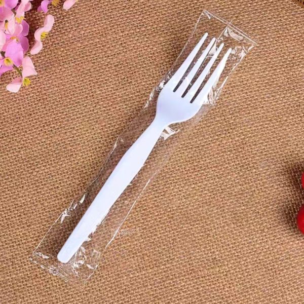 Xưởng sản xuất nĩa một lần